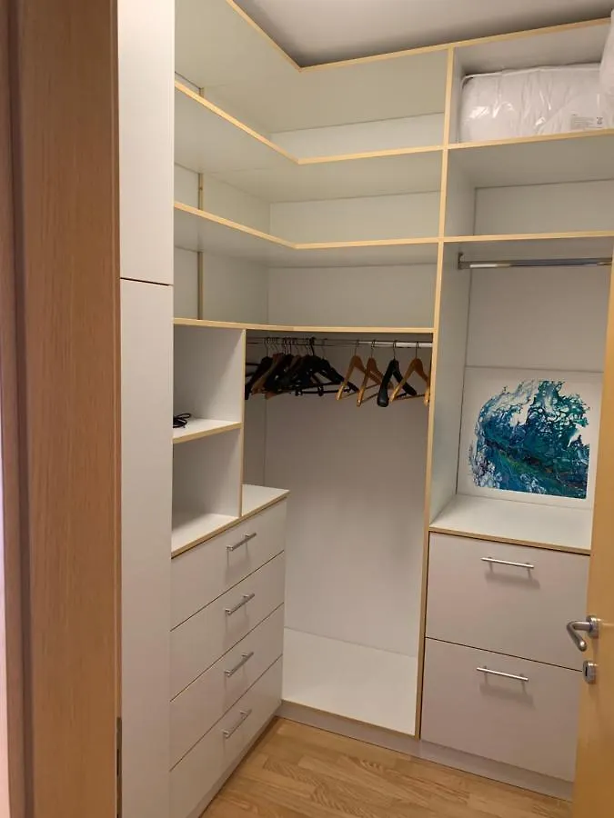 Apartment Angela With Private Garage Slot Pula